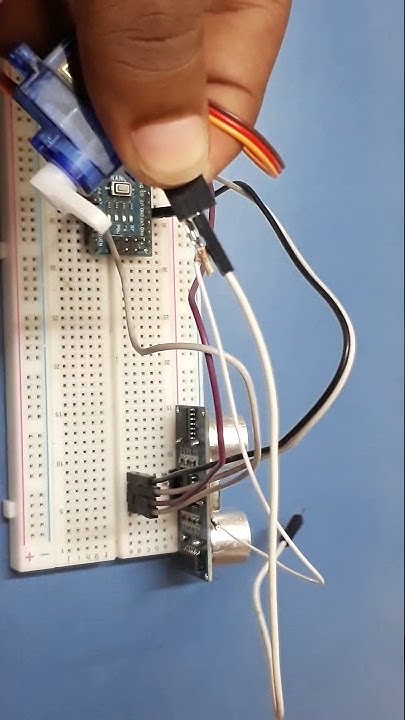 servo distance indicator using arduino | simple arduino project - YouTube