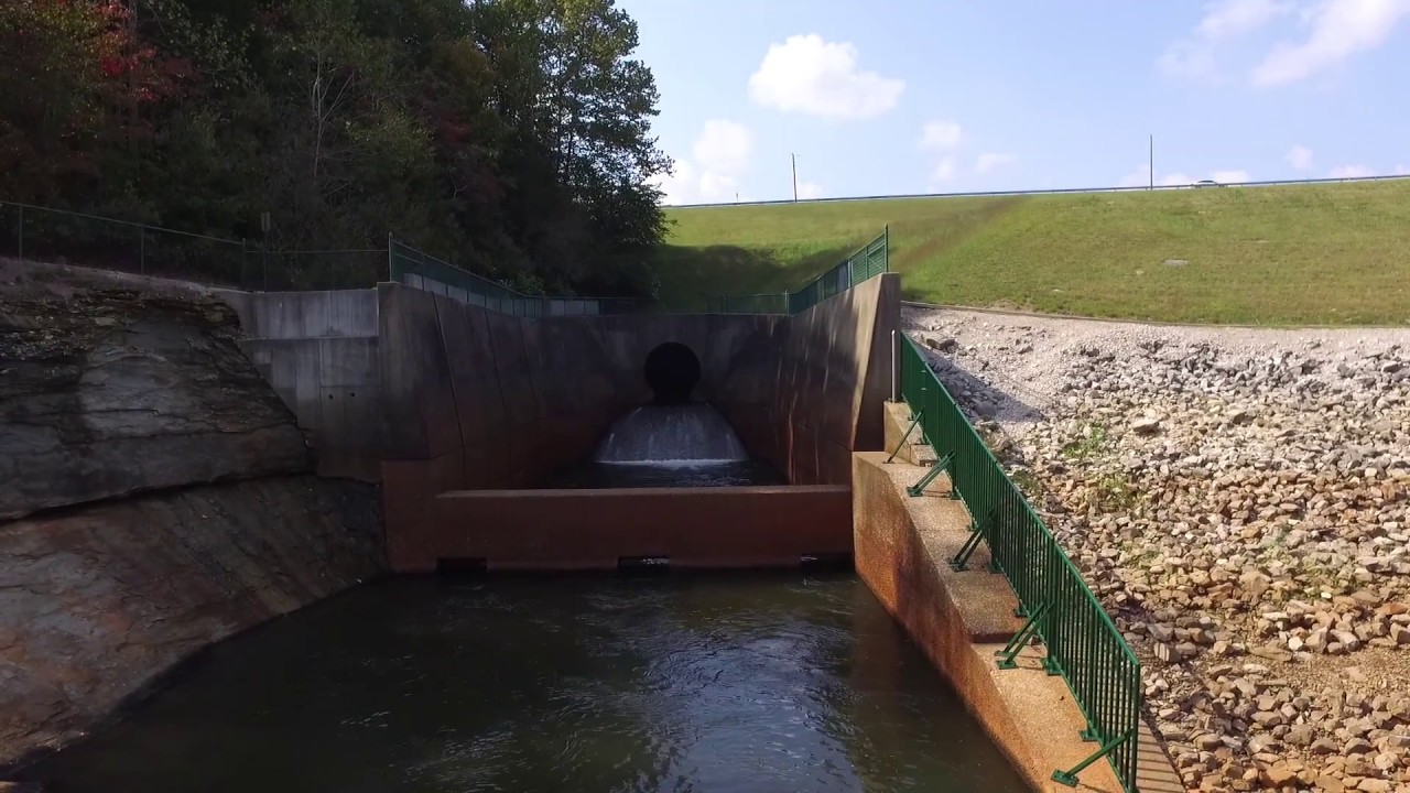 Monroe Lake Bloomington IN and Spillway into Salt Creek YouTube