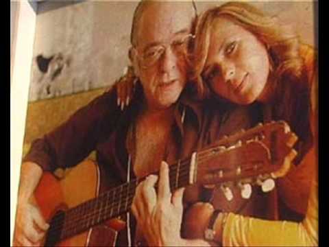 Garota de Ipanema - Vinícius de Moraes e Tom Jobim