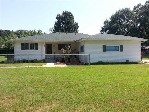 1104 East SEQUOYAH Street, Muldrow, OK home video tour