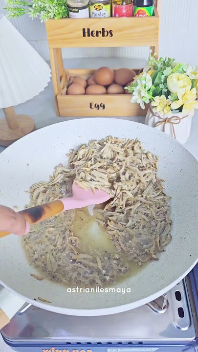 Stir-fried Anchovies with Onions #stir-fried anchovies #anchovies #anchovies #astrianilesmaya