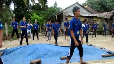 Mùa hè xanh 2013 tập flashmob buổi sáng - ĐH Công Nghiệp TP.HCM [Phần 3]