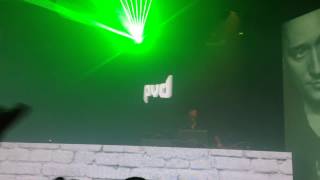 Paul van Dyk & Roger Shah feat. Daphne Khoo - Louder live garaj istanbul