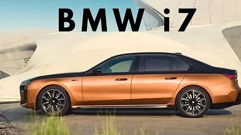 2024 BMW i7 or ROLLS-ROYCE 🤔 the most luxurious sedan ever #viral #bmw #viralvideo #carreviews