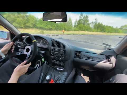 E36 320i Drift