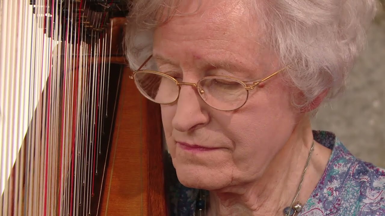 “Beth yw-r haf i mi” Llio Rhydderch, Triple Harpist