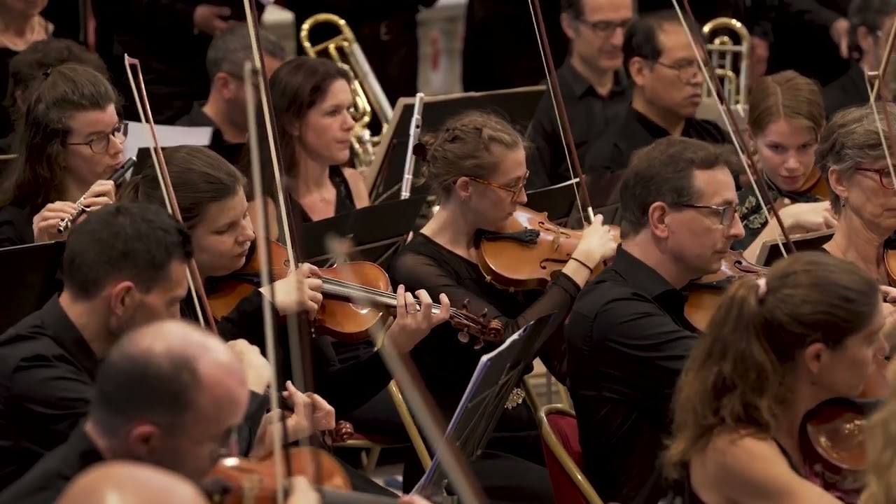 Bizet (1838 - 1875) :  Carmen 1ère suite - Extraits
