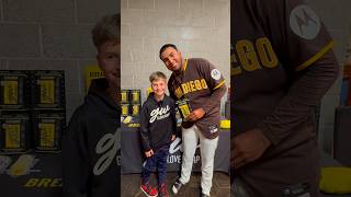 Giving @Padres players Glove Wrap, my invention to break in and shape baseball gloves ⚾️