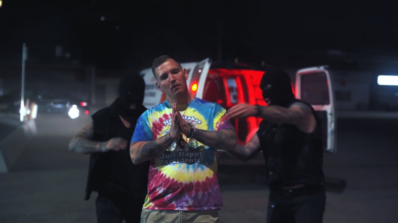 Dezine - Bang (OFFICIAL MUSIC VIDEO)
