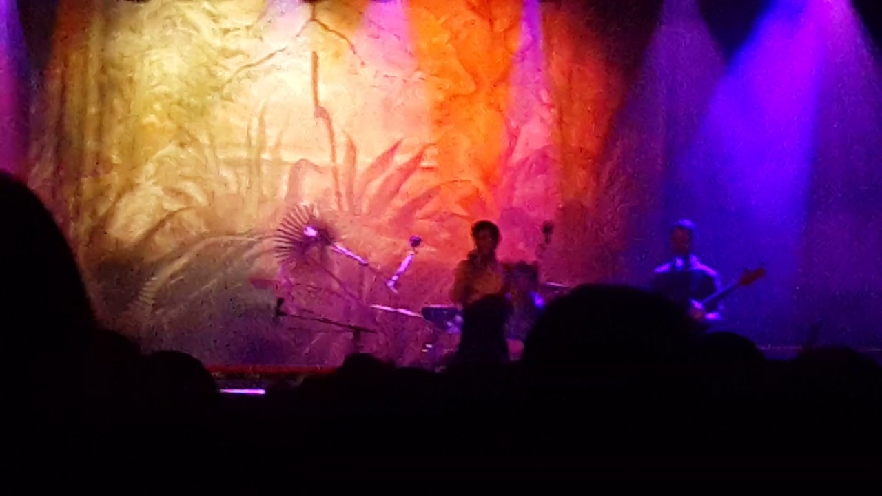 Perfume Genius Slip away Booklyn Steel YouTube