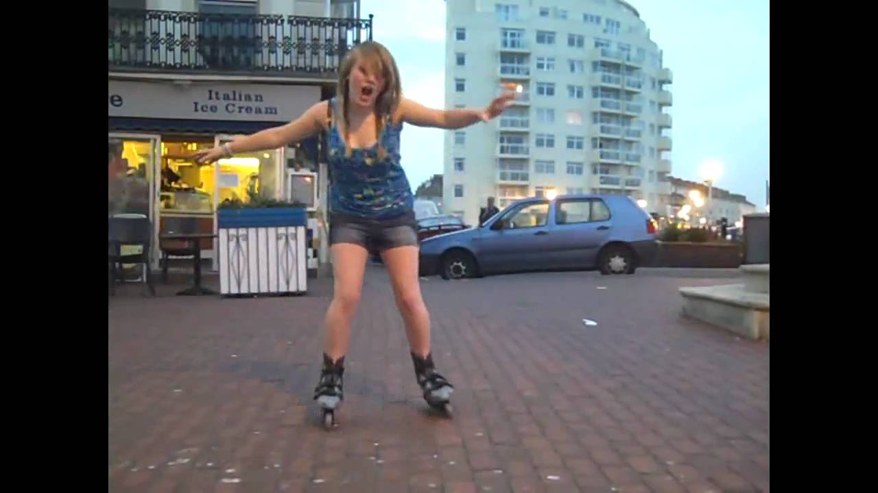 Rollerskating with megan!