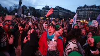 Landslide Vote Protects Abortion in France's Constitution