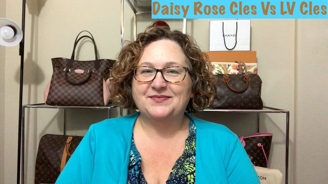 Daisy Rose (Cles) Vs LV Key Pouch (Cles) 
