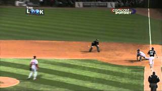 2011/06/24 Konerko reaches on error