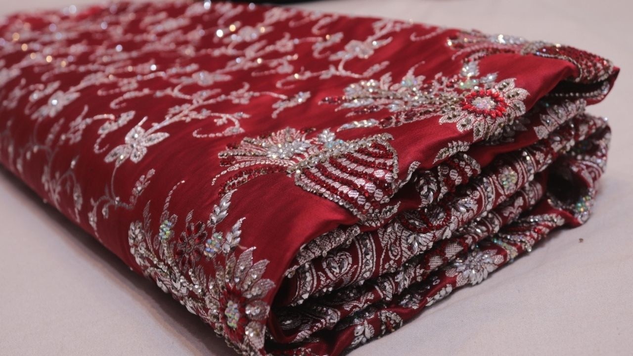ARNG-4460 "The Royal Maroon" Timeless Luxury: Handcrafted Designer Saree for Weddings