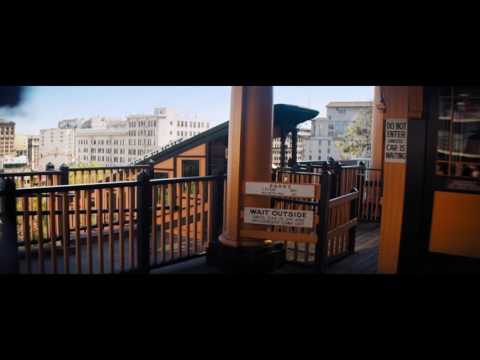 Кадр: Лето Мии и Себастьяна — «Ла-Ла Ленд»