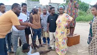 Kiuno bila mfupa #comedy #clam #movie Kiuno bila mfupa #comedy #clam #movie