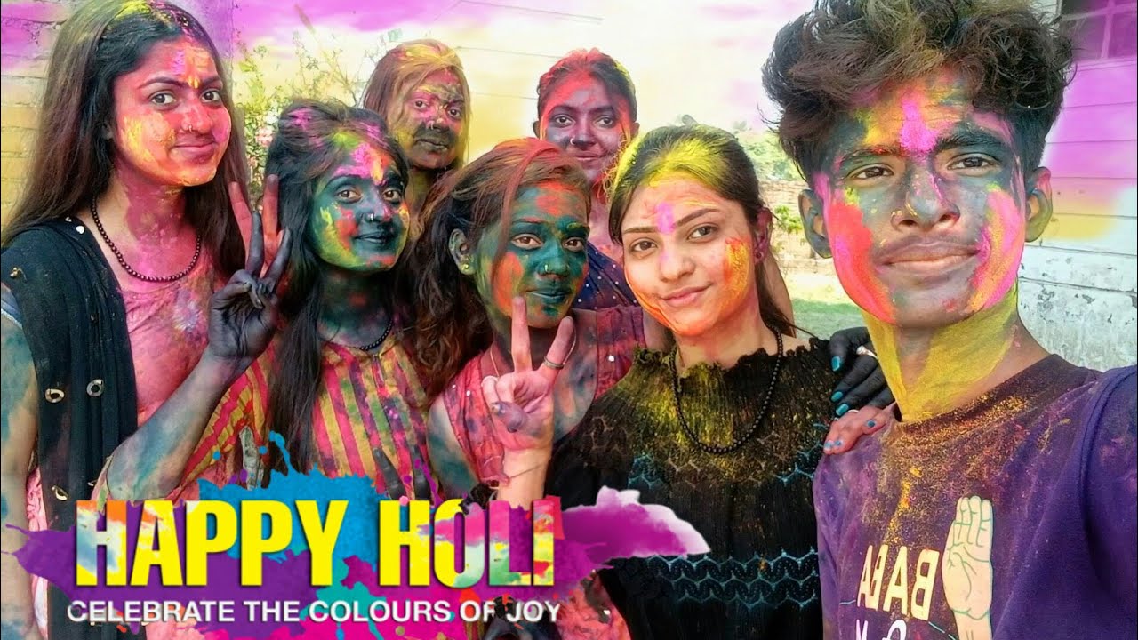 हमलोग कैसे खतरनाक होली मनाते हैं देखिए😛😬