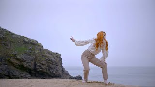 Video thumbnail of "Jordane Tumarinson - Le Chant des Sirènes"