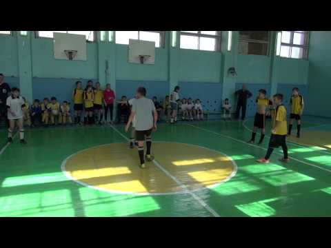 Футбольный турнир им Грачева П С Косая гора г Тула 18 04 2015 Часть 1