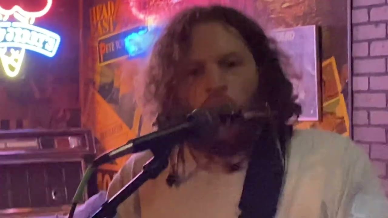 Midnight Hound @ Thurmans 15. Encore.