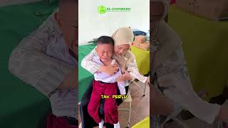 Murid Kelas 1 Imunisasi Mr Di Sekolah.