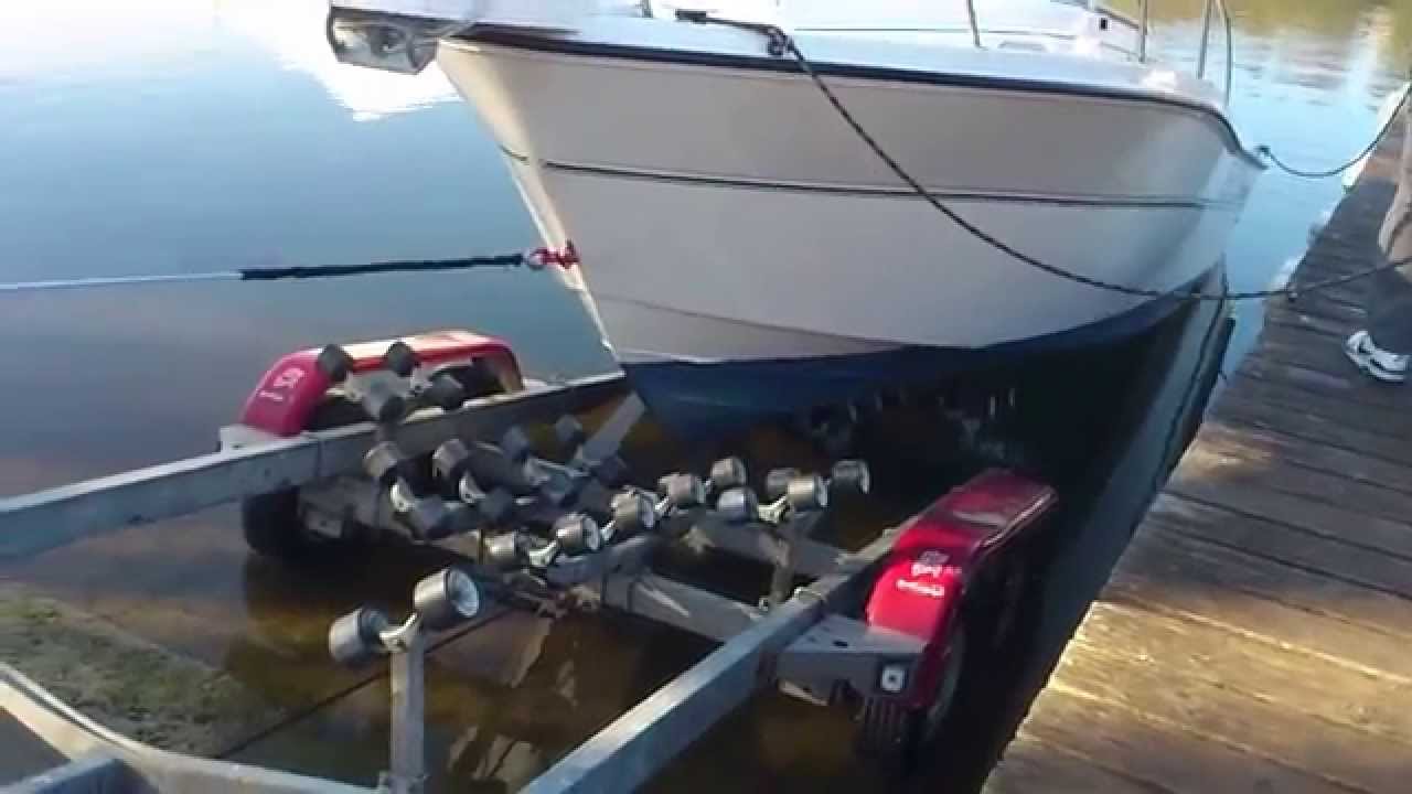 remontée bateau 1900kg au treuil électrique ELECTRICNAUTIC.COM 