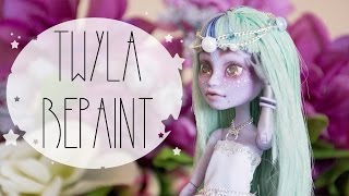 Monster High Twyla Face up | 🌖 Moon Princess OOAK Doll Custom Repaint