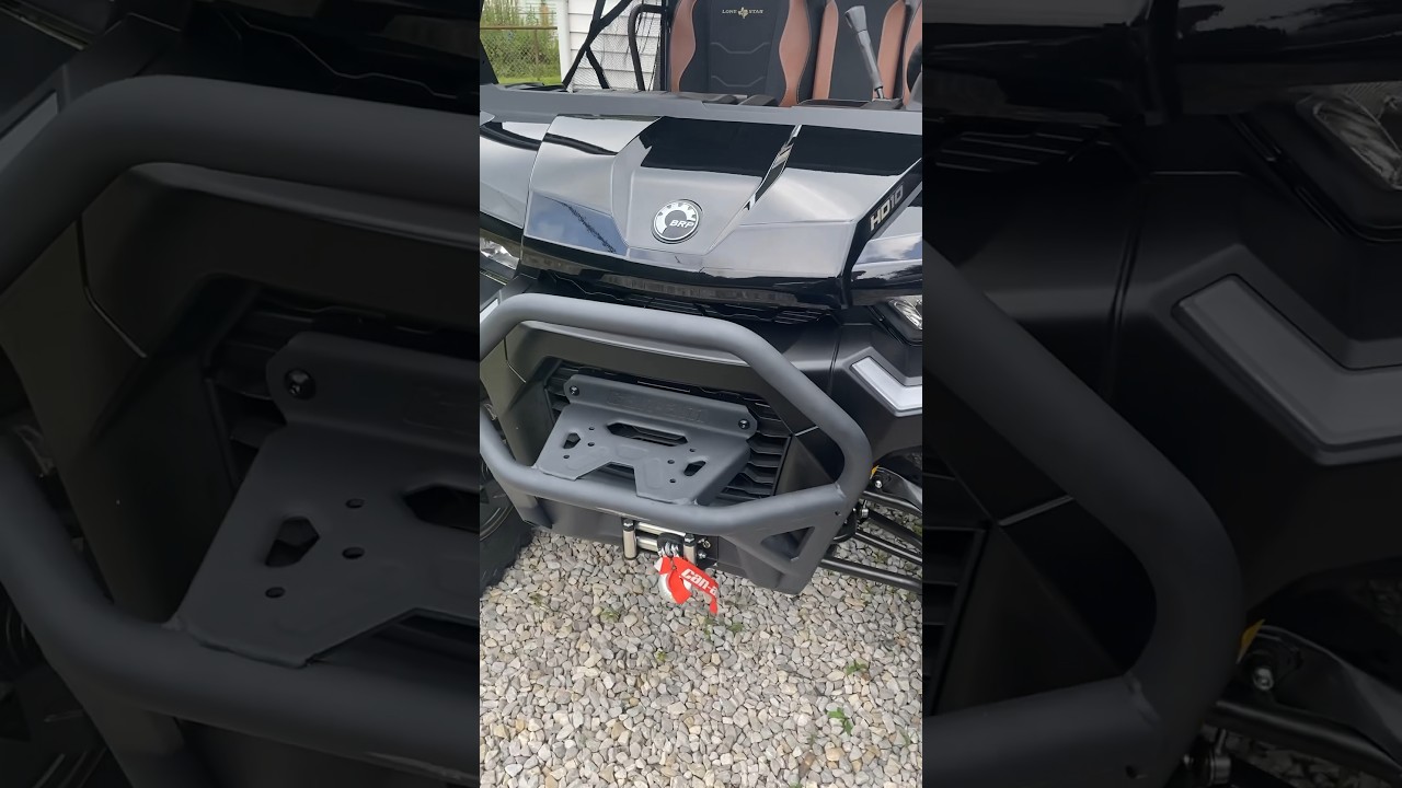 2023 Can-Am Defender max lone star edition