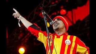 2001-06-30- Manu Chao &amp; Radio Bemba - Live @ Green Stage, Roskilde Festival, Denmark