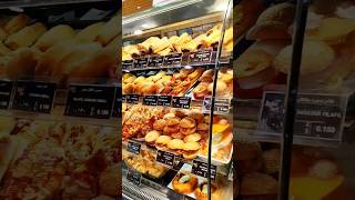 Budget Friendly Food???| Bakery Items at Lulu #shorts #foodie #lulumall #bakery #shortsfeed