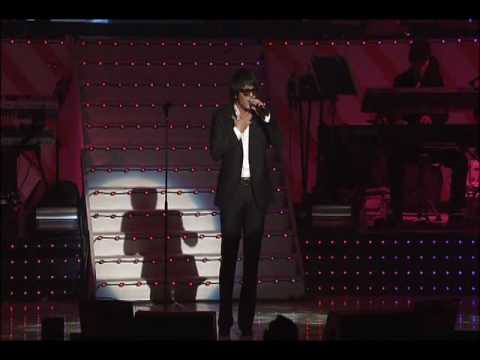 2010 LIVE IN SEOUL 'CANDY MAN' - YouTube