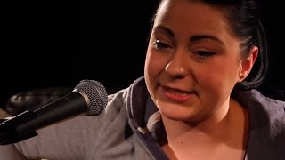 Video thumbnail of "Lucy Spraggan - Acoustic Mashup | Ont' Sofa Sessions"