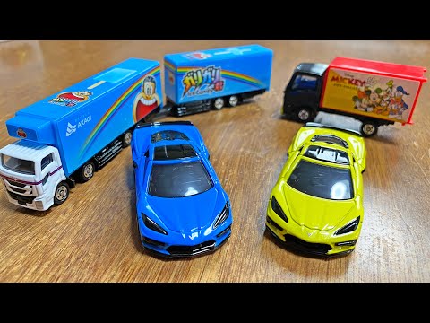 2022年6月発売の新車のトミカ シボレーコルベット（初回特別仕様