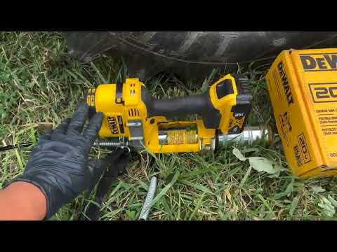 Best Grease Gun For Farm Equipment