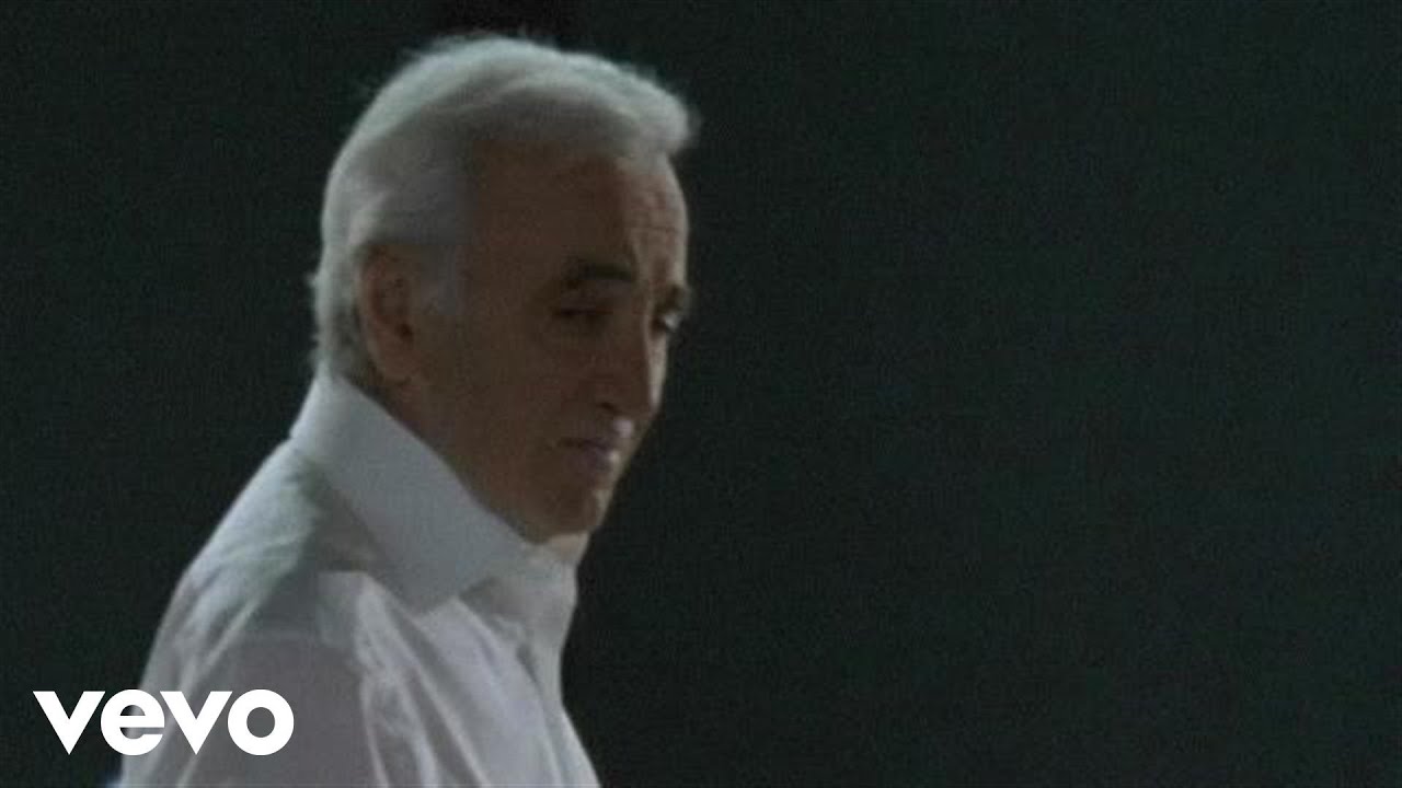 Charles Aznavour - La Terre Meurt