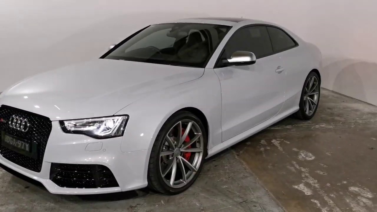 Suzuka grey audi