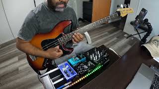 Chorus bass effect bass technique.