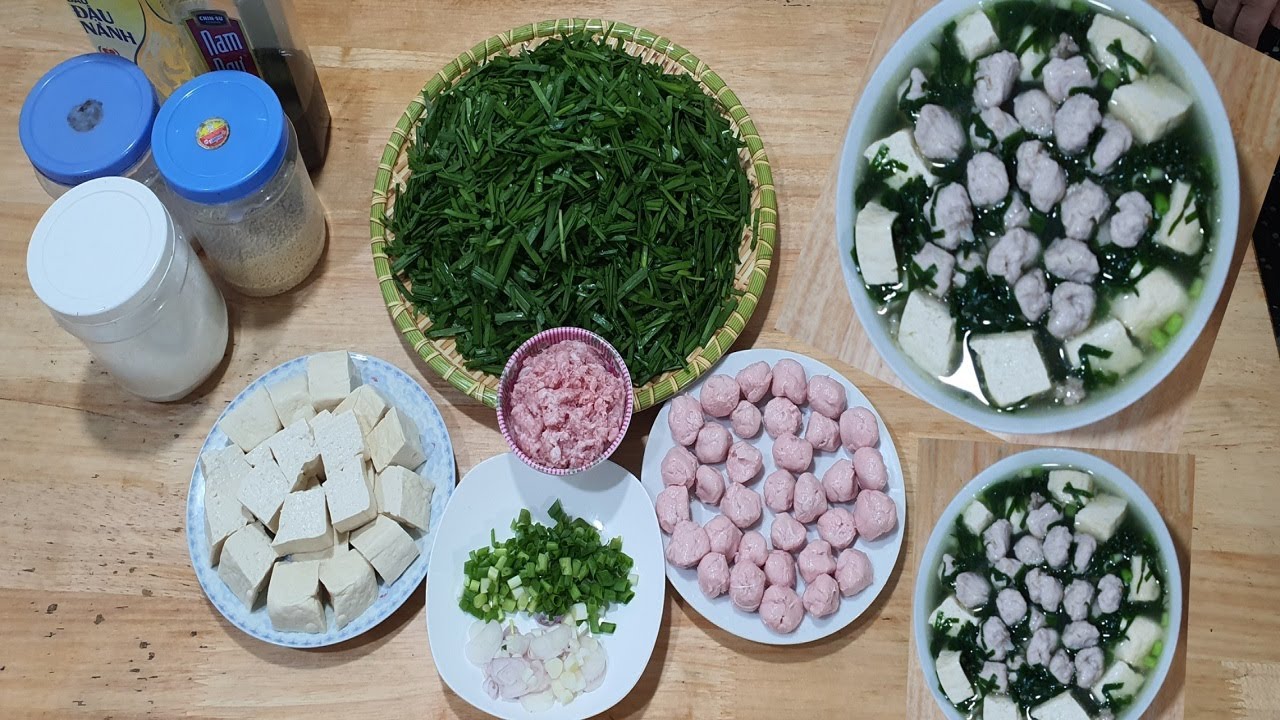 Canh rau hẹ nấu với thịt băm,mọc,đậu,thơm ngon thanh mát bữa cơm - YouTube