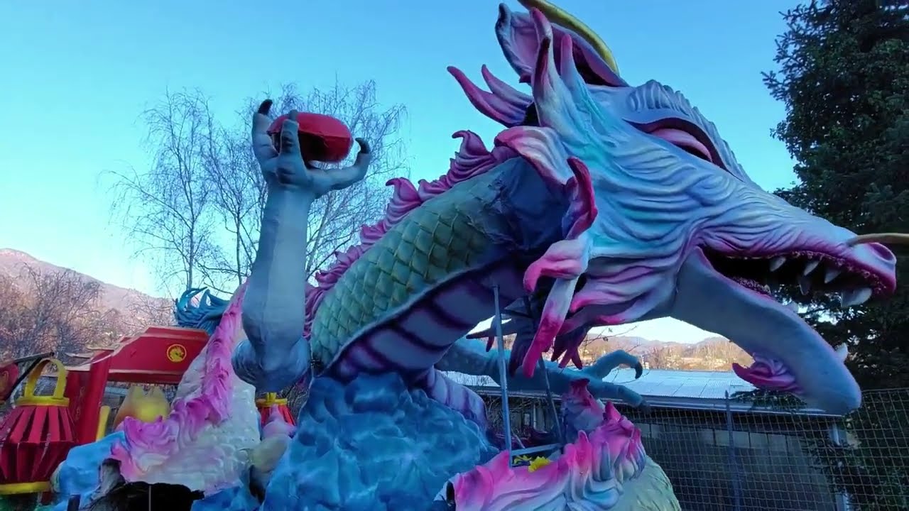 Carnevale di Borgosesia 2024 - Prima uscita dei carri