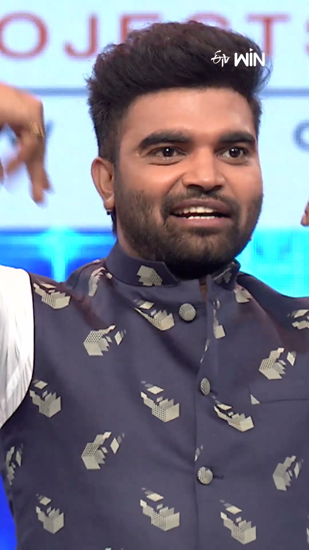 #shorts - సుధీర్ కి Competition గా వస్తున్న ప్రదీప్..! #dheejodi #comedy