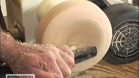 Woodworking Tips & Techniques: Lathe - Turning with a Screw Center