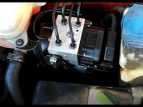 Audi A4 b5 Замена модуля ABS  АБС   Двигатель 1.6