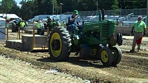 John Deere A 9,500 lb 2nd attempt Terry Rainville