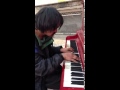 Un indigente tocando piano en la calle  el pianista callejero que sorprende a todos