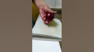 Chopping Onions Easy