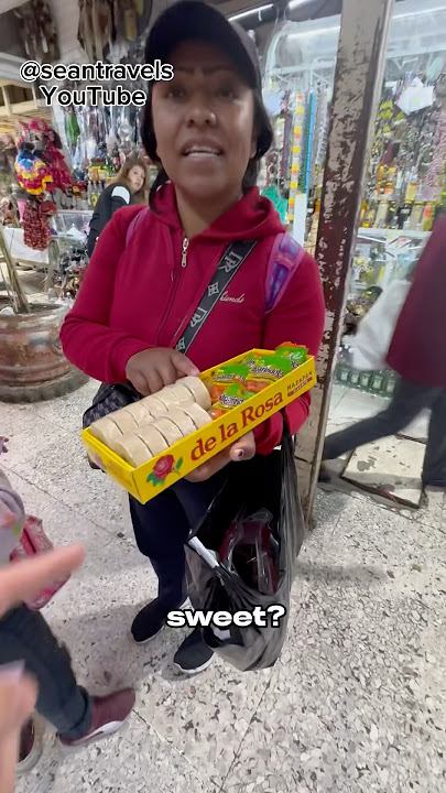 $0.49 de la rosa candy in mexico 🇲🇽 #candy #streetfood #foodlover #mexico #mexicocity #foodie