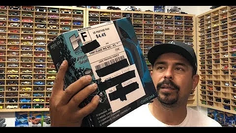 Customizer box & a goodie box