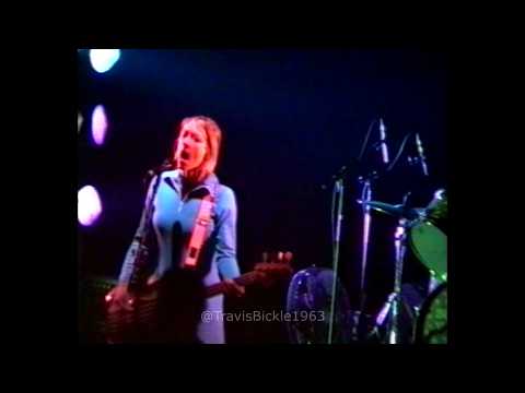 Sonic Youth - Bull In The Heather Live The Rolling Stone, Milan 31.03.96