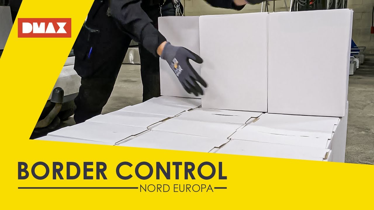 Un auto fermata alla dogana tenta di trasportare illegalmente dell'alcol Border Control Nord Europa